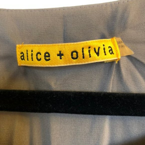 Alice & Olivia Chic Grey / Black Light Rayon / Silk Dress, Size 6 - 8, 10 - Picture 2 of 5